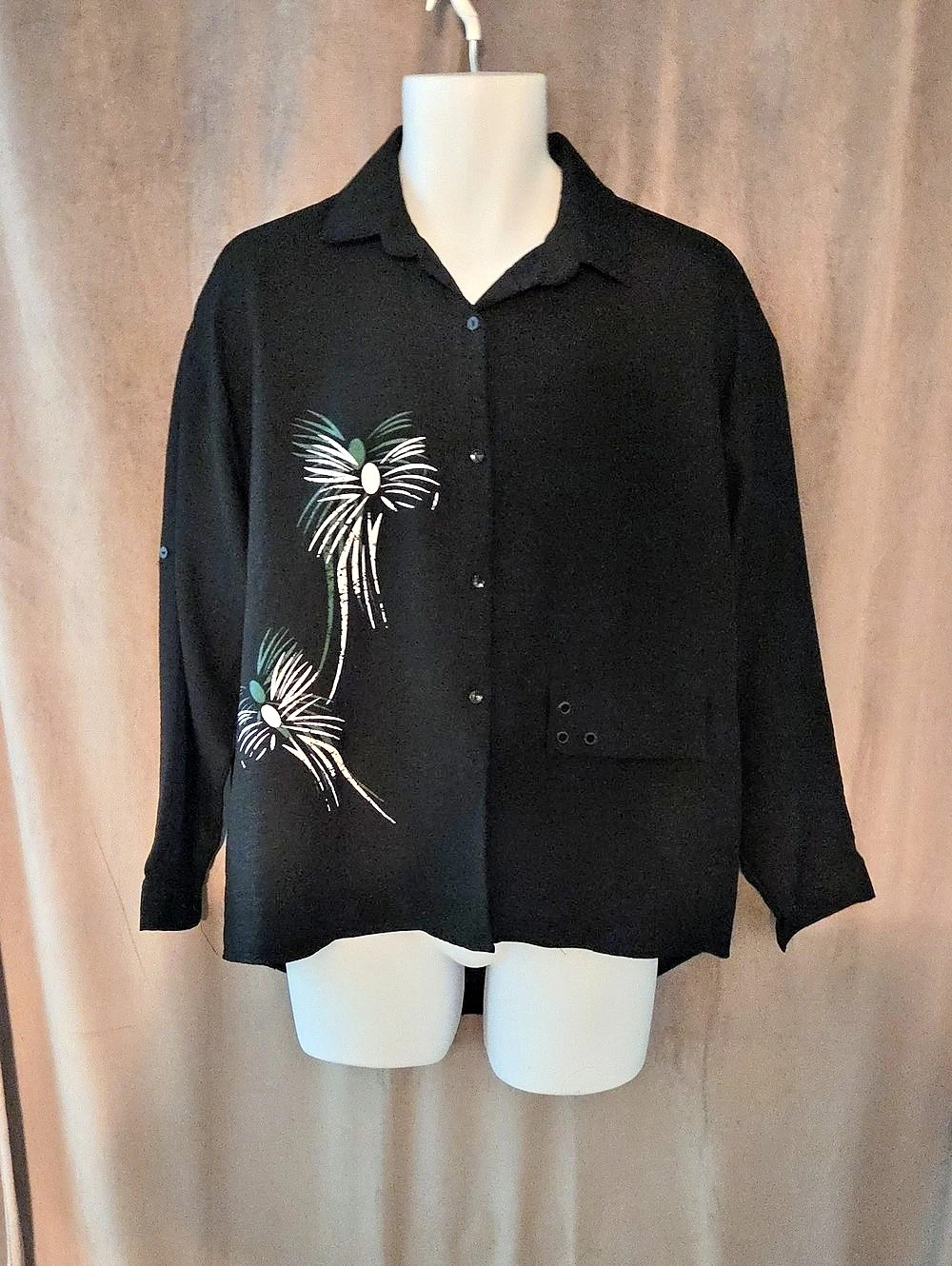 Hotmix Floral Embroidered Black & White Size XL Like New